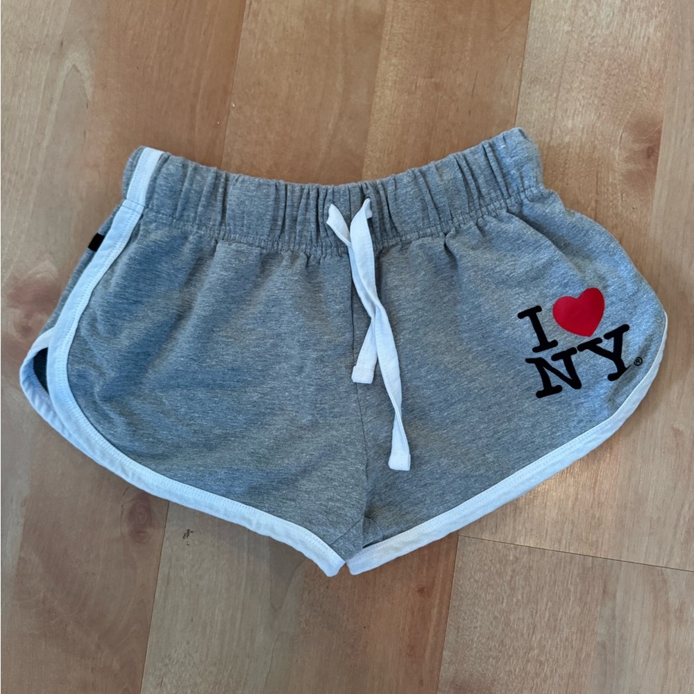 Gray Women's Shorts with Heart Print